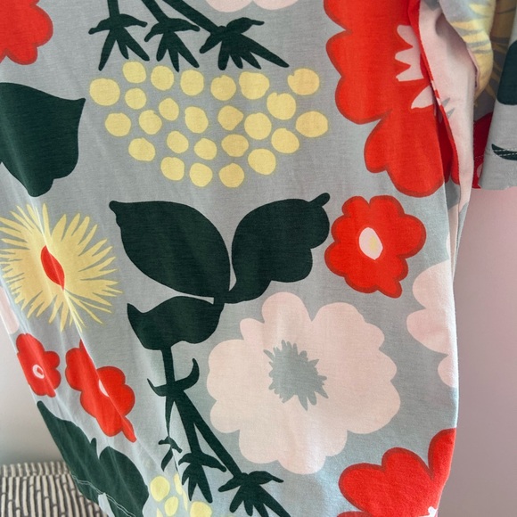 Marimekko Virran Kukkatori Women Top size Large - MSRP 295$ - Picture 6 of 7